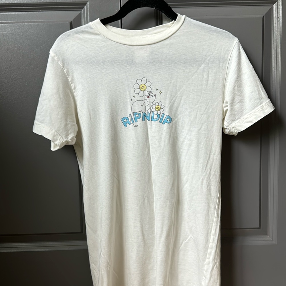 Ripndip tee graph design
